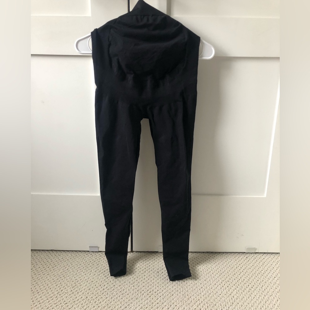 Blanqi maternity leggings size small
